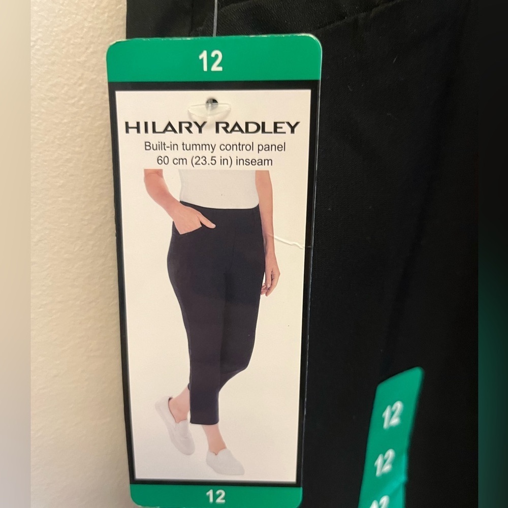 Hilary Radley Pull-On Elastic Black Rayon Capri Pants with Pockets Women's Sz 12